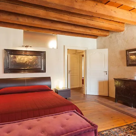 Lägenhetshotell Truly 4*