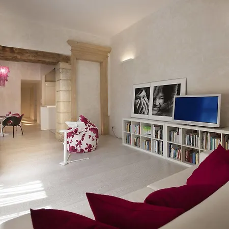 Lägenhetshotell Truly 4*