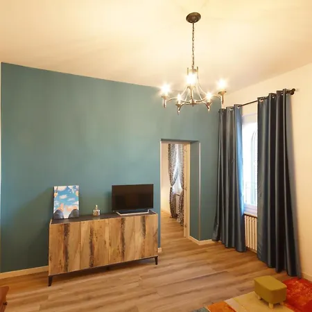 Truly Aparthotel 2*