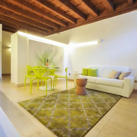 Truly Apartmanhotel 4*