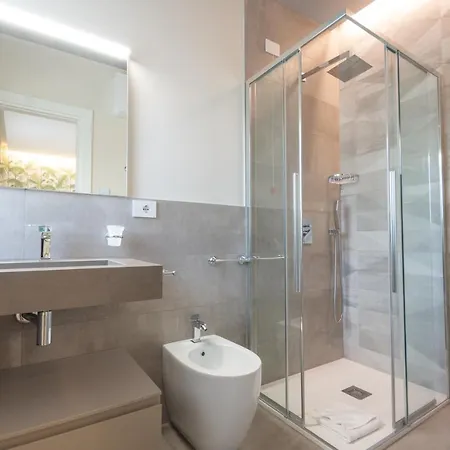 Truly Hotel apartamentowy 4*
