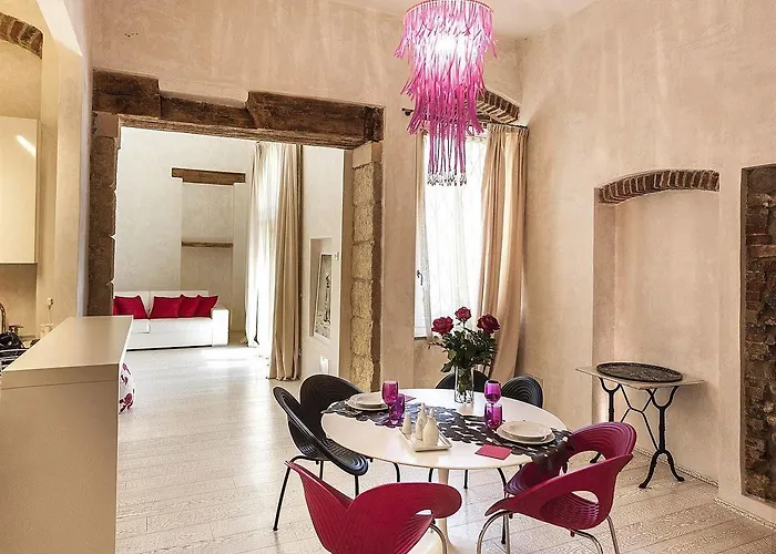 Hotel apartamentowy Truly 4*