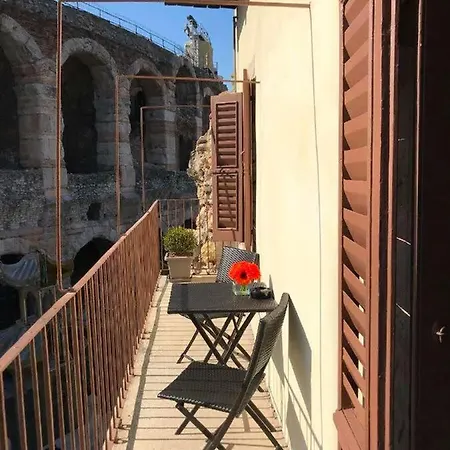 Truly Aparthotel 2*