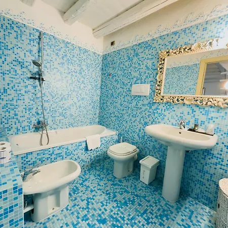 Truly Aparthotel 2*