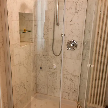 Truly מלון דירות